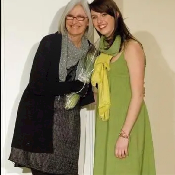 EILEEN FISHER Celadon Apple Green Silk Cashmere Square LargeWinter Scarf 50"x50" - Picture 8 of 9